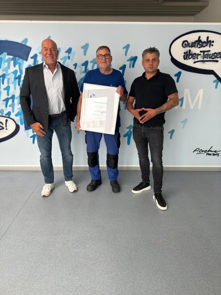 35 Jahre Gülich Gruppe – Wir gratulieren Herrn Rolf Schlaugat zum Jubiläum! - Foto Herr Schlaugat 768x1024